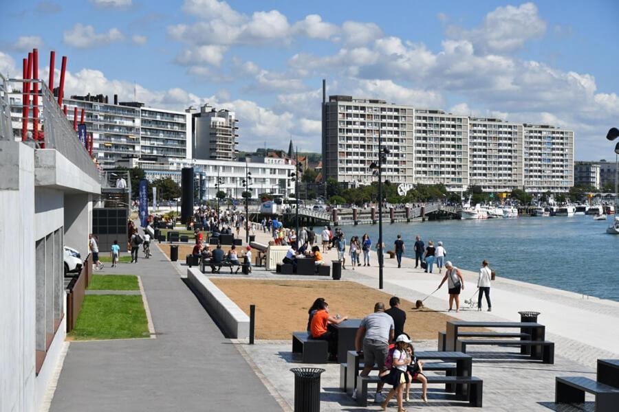 Lumineux Et Proche De Tout Avec Balcon Et A Cote Du Bois Boulogne-sur-Mer Extérieur photo